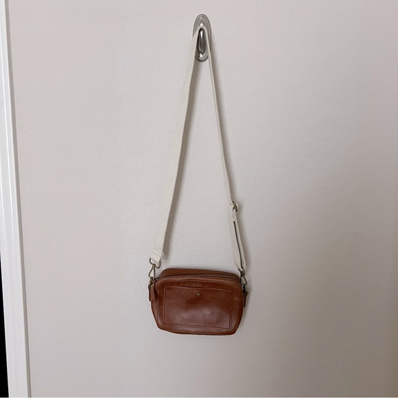 Madewell Handbags - Madewell Brown Leather Crossbody Bag Gold Hardware Adjustable